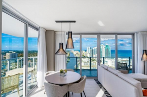 Hyde Beach House Luxury Condo-Resort condo